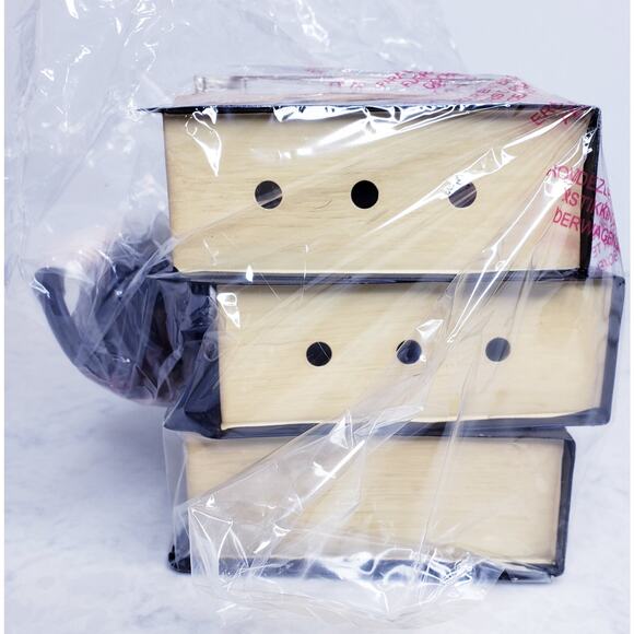 NIB Scentsy UNDER MY SPELL Warmer Book of Shadows Basic Spells Potion NOT TESTED - Picture 10 of 16